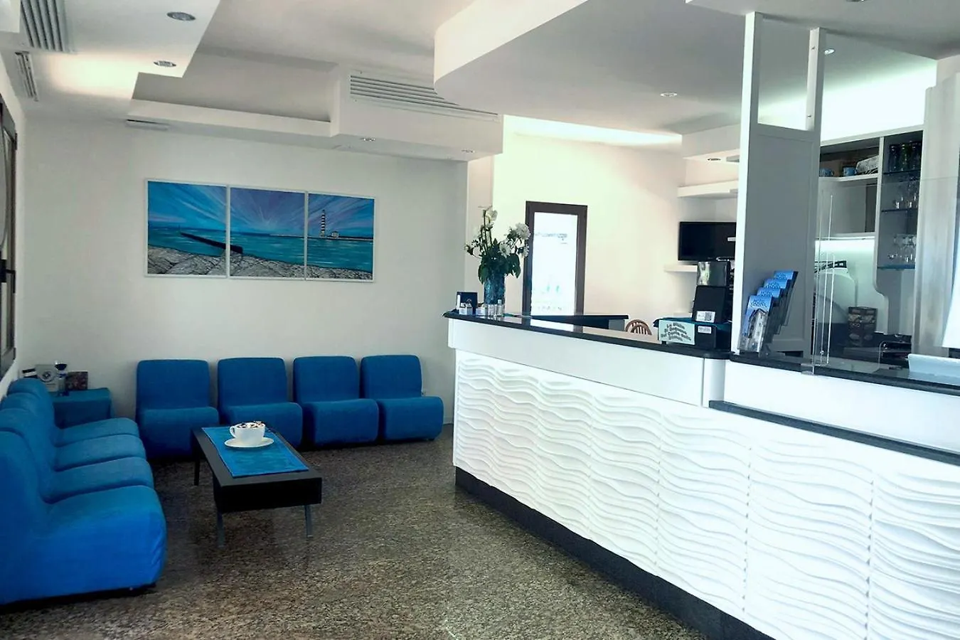 Hotel Ondina Lido di Jesolo 3*,  Italy