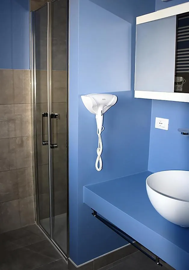 Hotel Ondina Τζεσόλο Λίντο 3*,  Ιταλία